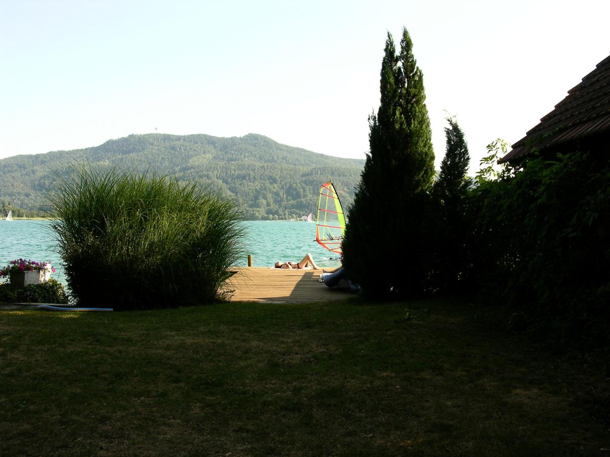 Haus Angelika - Ferienwohnung Woerthersee Portschach am Woerthersee Luaran gambar