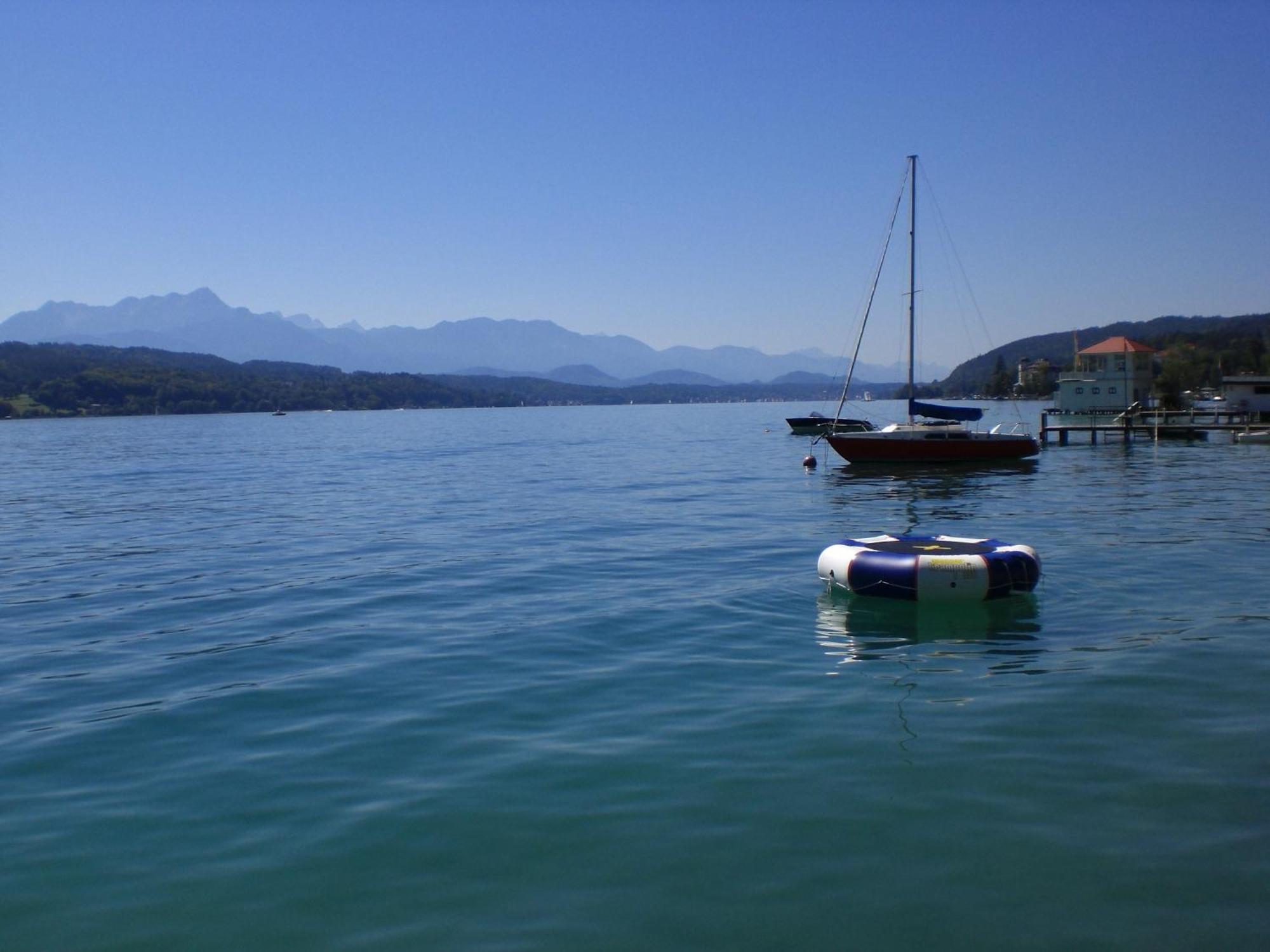 Haus Angelika - Ferienwohnung Woerthersee Portschach am Woerthersee Luaran gambar